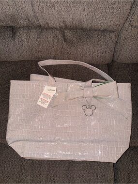 Disney Croc-Embossed Patent Tote in Light Gray with Bow